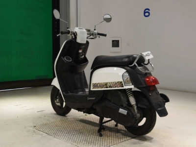 Yamaha CUXI100