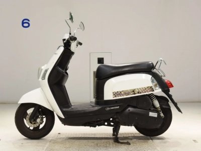 Yamaha CUXI100