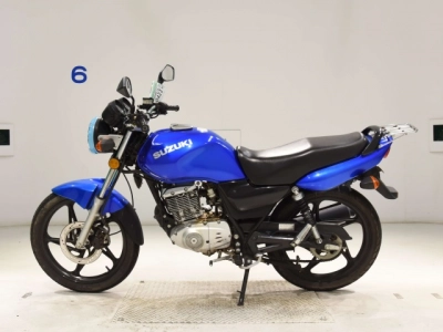 Suzuki EN125
