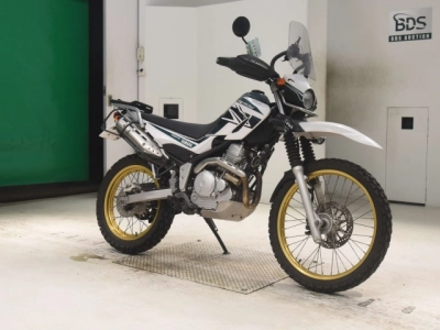 Yamaha SEROW 250-2