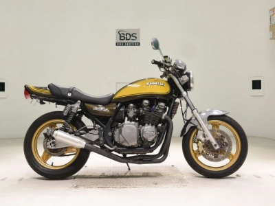 Kawasaki ZEPHYR750