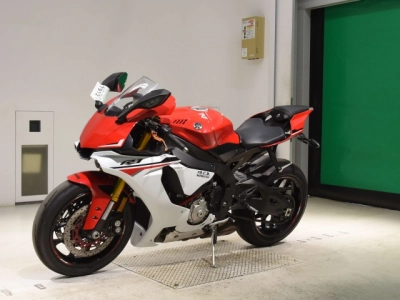 Yamaha YZF-R1