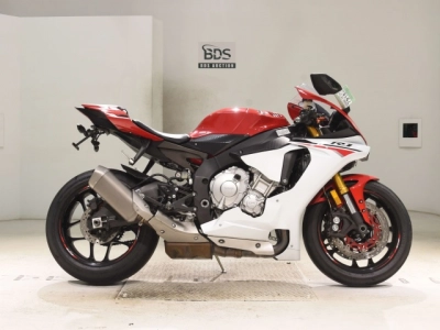 Yamaha YZF-R1
