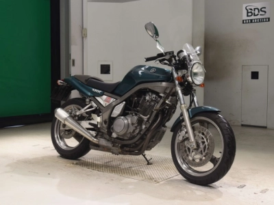 Yamaha SRX400-4
