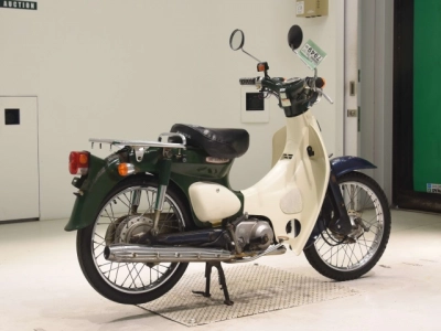Honda C50