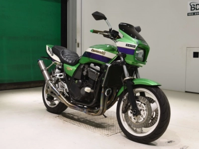 Kawasaki ZRX1100