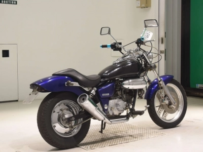 Honda MAGNA 50