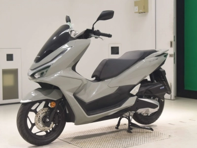 Honda PCX125-4