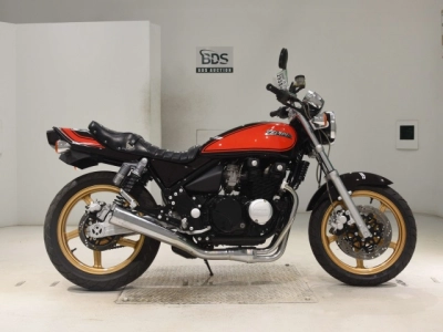 Kawasaki ZEPHYR400