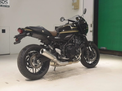 Kawasaki Z900RS