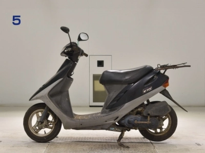 Honda DIO
