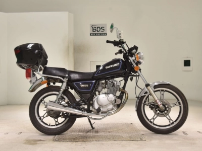 Suzuki GN125H