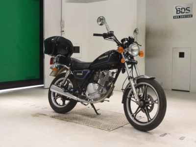 Suzuki GN125H
