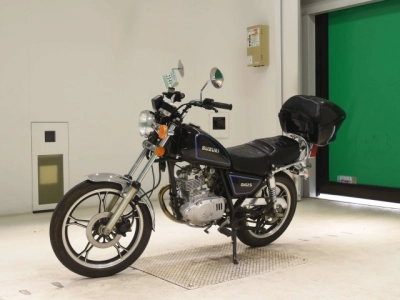 Suzuki GN125H