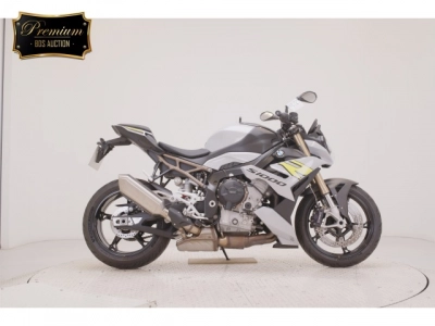 BMW BMW S1000R