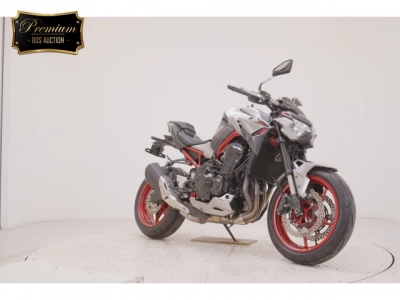 Kawasaki Z900-2