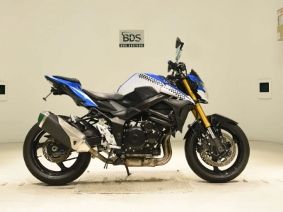 Suzuki GSR750A