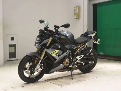 BMW BMW S1000R