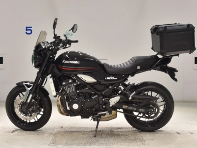 Kawasaki Z900RS