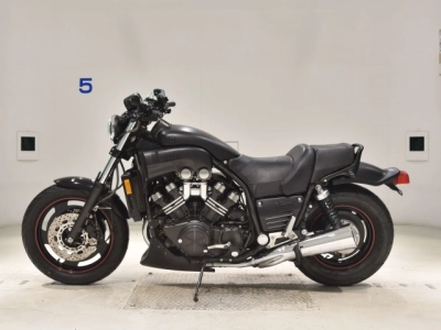 Yamaha V-MAX