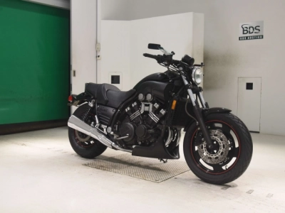 Yamaha V-MAX