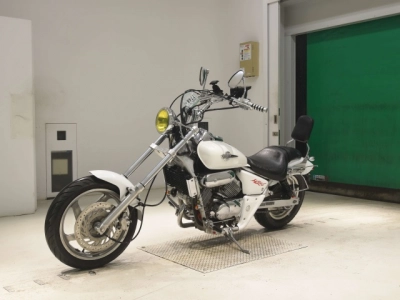 Honda MAGNA 250