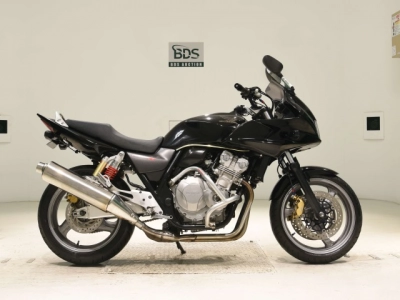 Honda CB400SFV-4 BOLDOR