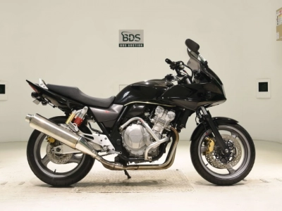 Honda CB400SFV-4 BOLDOR