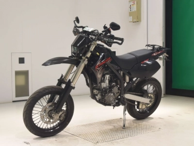 Kawasaki D-TRACKER