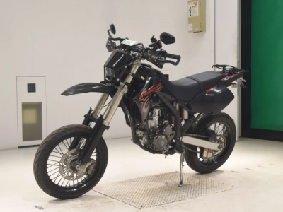 Kawasaki D-TRACKER