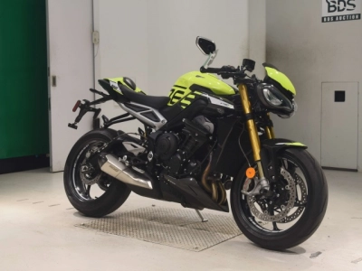 Triumph  TRIUMPH  STREET  TRIPLE RS