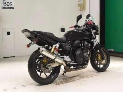 Honda CB400SFV-4
