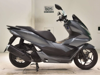 Honda PCX125-4