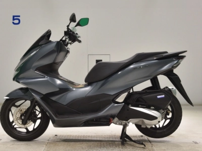 Honda PCX125-4