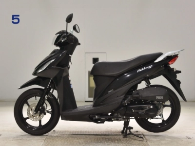 Suzuki ADDRESS110-2
