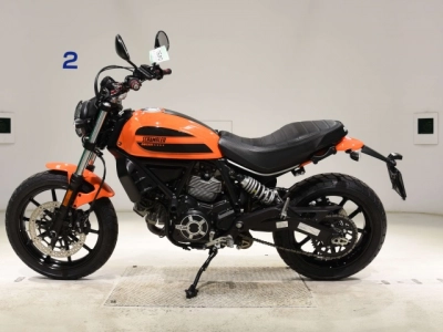 Ducati  DUCATI  SCRAMBLER SIXTY2