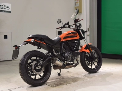 Ducati  DUCATI  SCRAMBLER SIXTY2