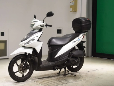 Suzuki ADDRESS110-2