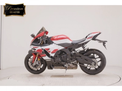 Yamaha YZF-R1