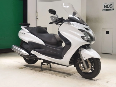 Yamaha MAJESTY 400-2