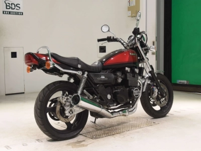 Kawasaki ZEPHYR400K