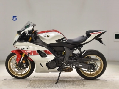 Yamaha YZF-R7 WGP60TH