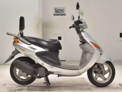 Yamaha AXIS100