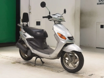 Yamaha AXIS100