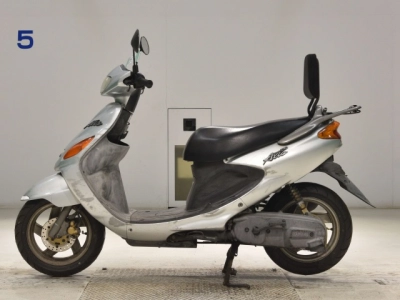 Yamaha AXIS100