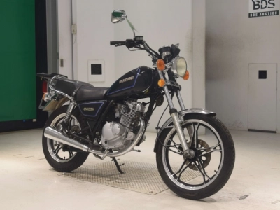 Suzuki GN125H