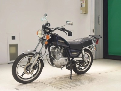 Suzuki GN125H