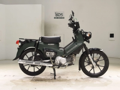 Honda  CROSS  CUB 110-3