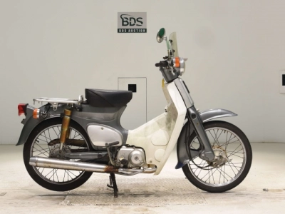 Honda C50