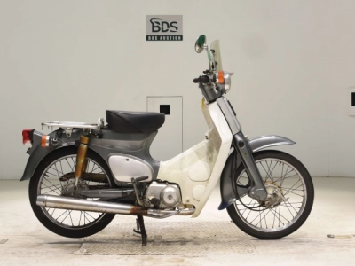 Honda C50